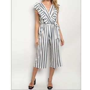 🆕 White Navy Stripe Ruffle Jumpsuit